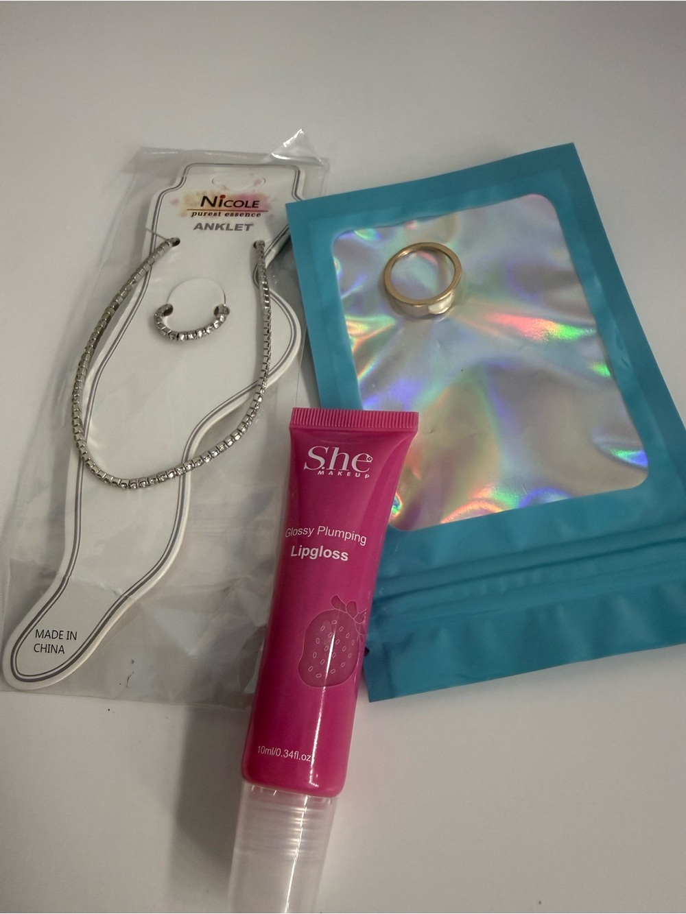 She Makeup Glossy Plumping Lipgloss - Pink